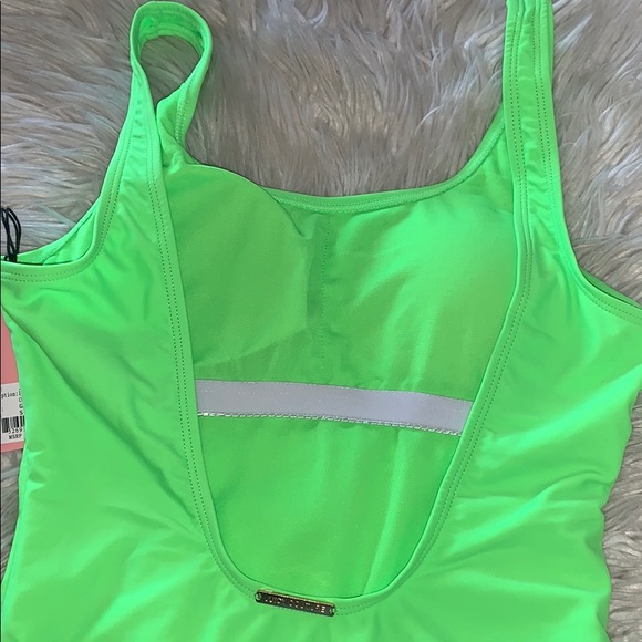 NWT GORGEOUS SWIMSUIT JUICY COUTURE SO CUTE!  Sz S. fits M too. - Picture 3 of 4